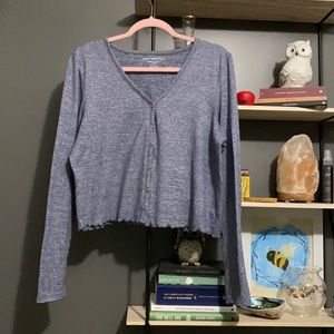 Plus size long sleeve button up crop!